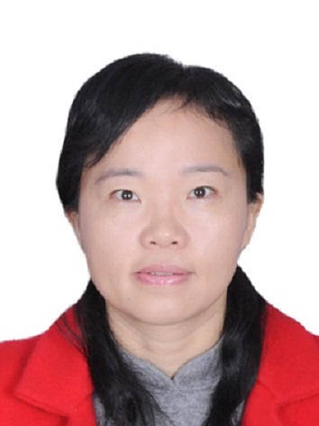 杨东英